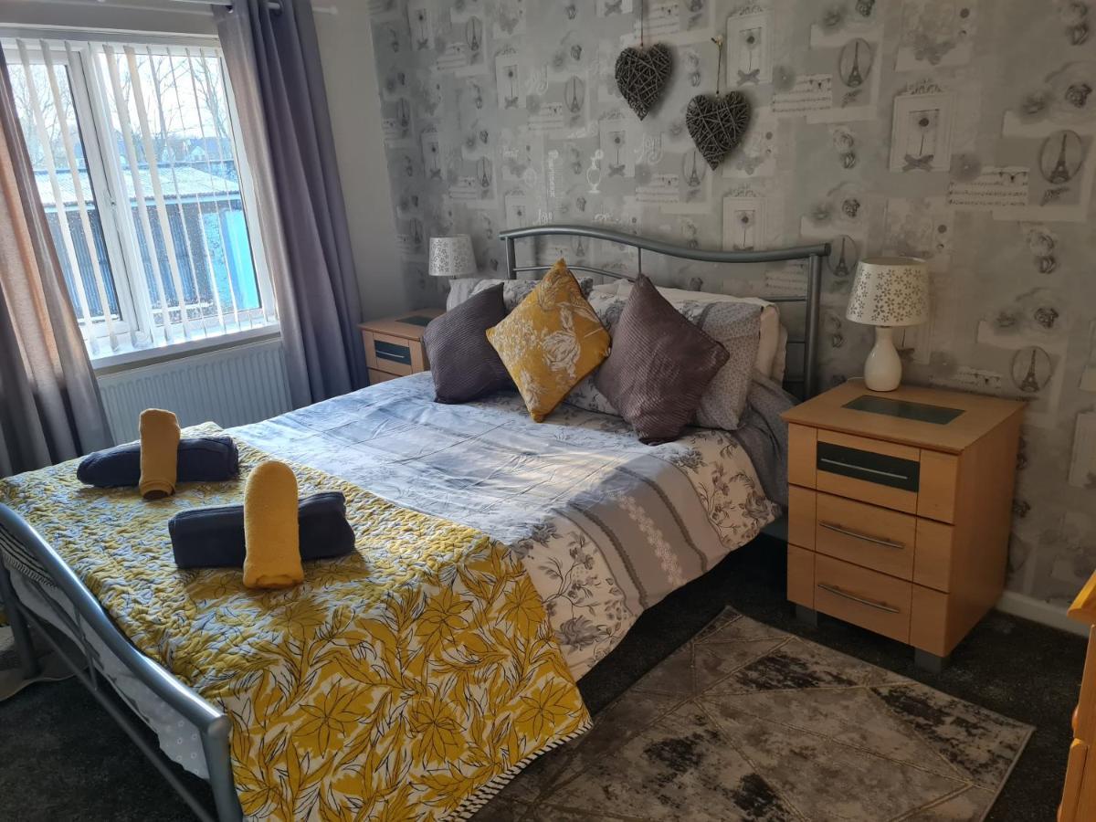 Вилла Comfy Quiet Town House Страбан Экстерьер фото