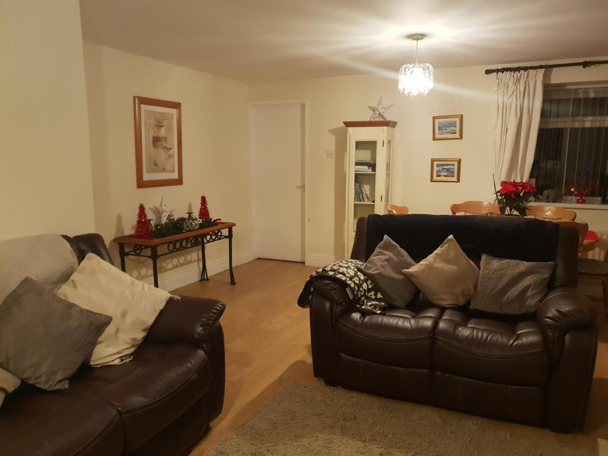 Вилла Comfy Quiet Town House Страбан Номер фото